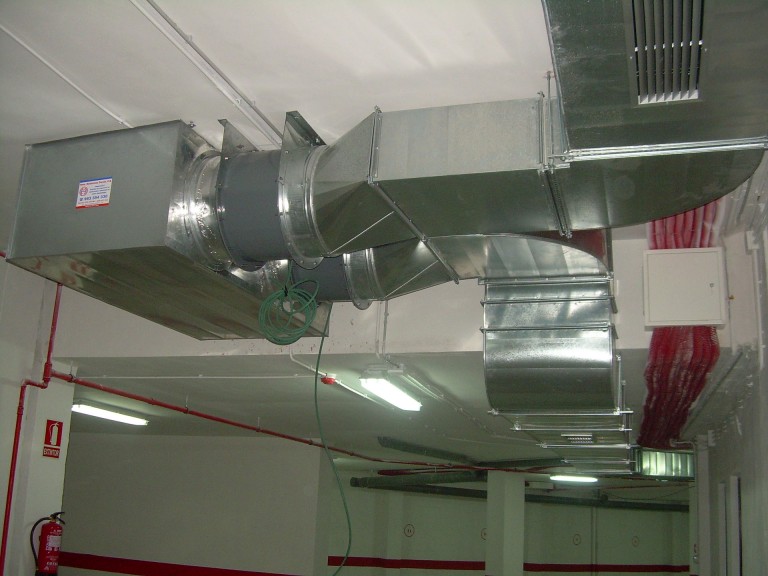 Extracción de humos de garajes